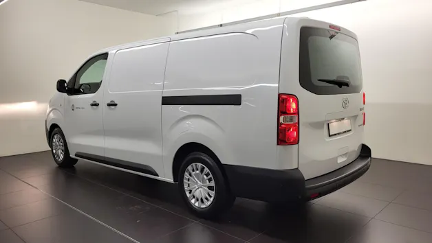 Toyota PROACE Van L2 75KWh Advanced