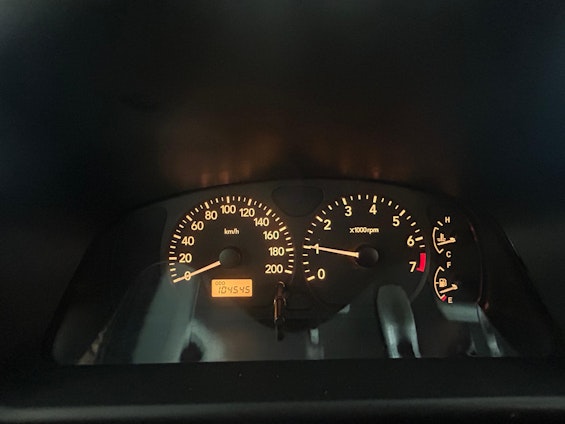 Vehicle image 8