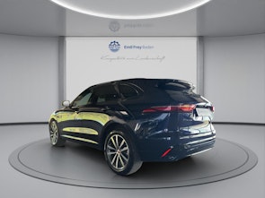 Vehicle image JAGUAR F-Pace 2.0 I4 250 R-Dynamic SE AWD