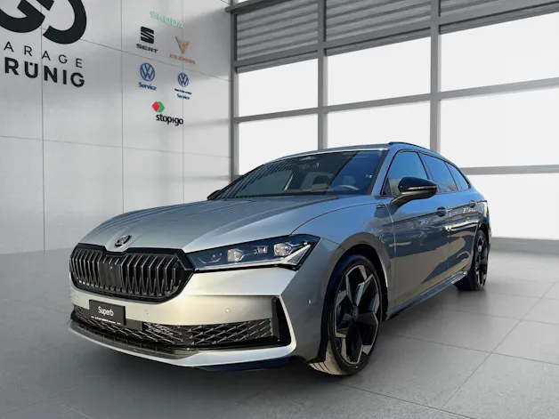 Škoda Superb Combi 2.0 TSI Sportline 4x4 DSG