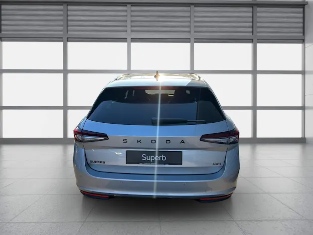 Škoda Superb Combi 2.0 TSI Sportline 4x4 DSG