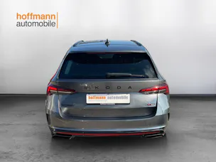 Škoda Octavia Combi 2.0 TSI DSG RS