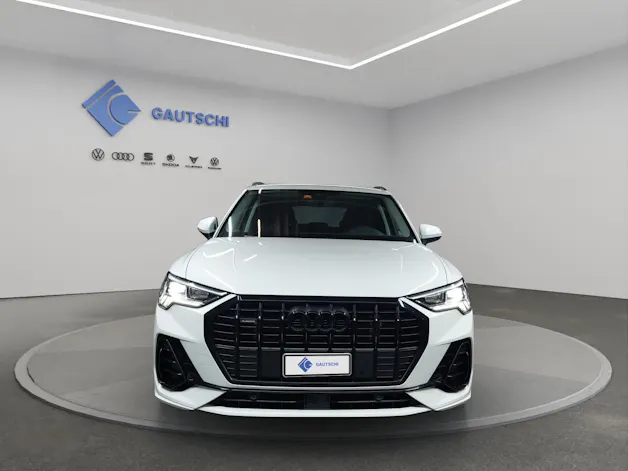 Audi Q3 35 TDI S line quattro S-tronic