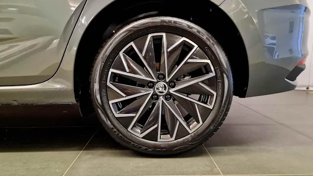 Škoda Scala 1.5 TSI Selection DSG