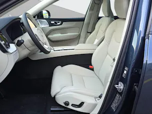 Volvo XC60 T6 eAWD PluginHybrid Ultra Dark Model 2026