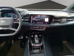 Audi Q4 e-tron 55 quattro