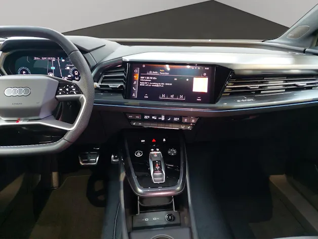Audi Q4 e-tron 55 quattro