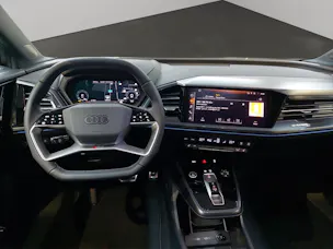 Audi Q4 e-tron 55 quattro