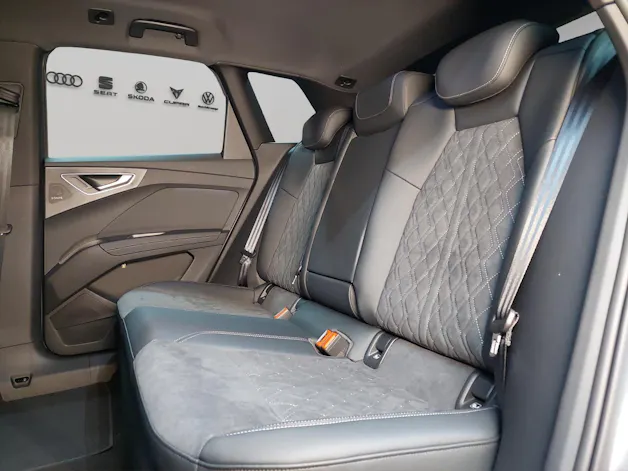 Audi Q4 e-tron 55 quattro