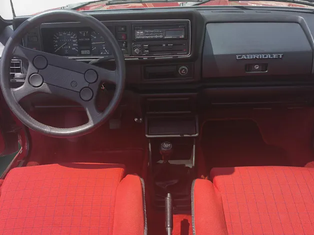 VW Golf Cabriolet 1800 (GL) Red Spezial