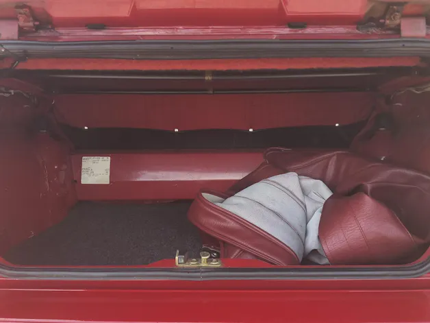 VW Golf Cabriolet 1800 (GL) Red Spezial