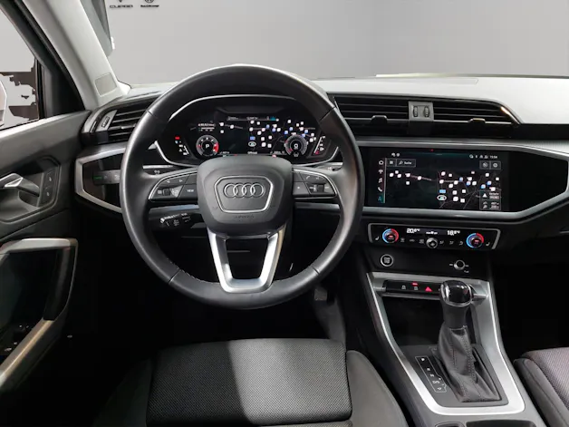 Audi Q3 35 TDI S line quattro S-tronic