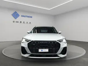 Audi Q3 35 TDI S line quattro S-tronic