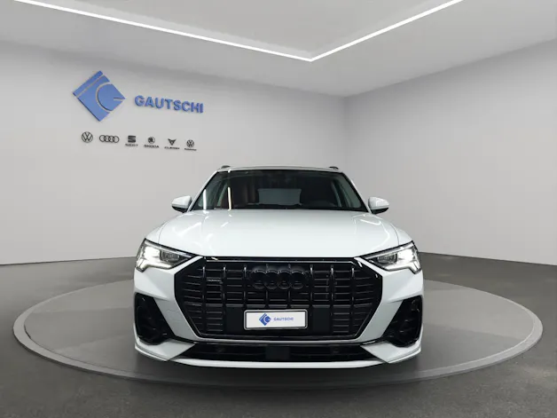 Audi Q3 35 TDI S line quattro S-tronic