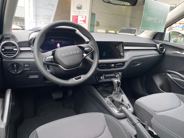 Škoda Fabia 1.0 TSI Selection DSG Küng Edition