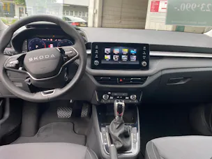 Škoda Fabia 1.0 TSI Selection DSG Küng Edition