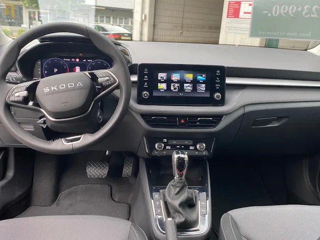 Škoda Fabia 1.0 TSI Selection DSG Küng Edition