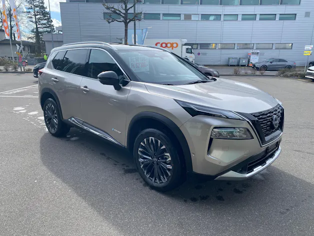 Nissan X-Trail 1.5 VC-T e-Power 4WD 7 Sitze Tekna
