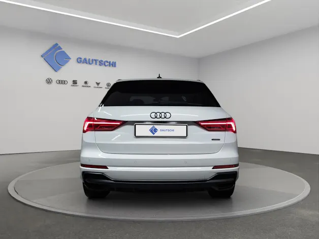 Audi Q3 35 TDI S line quattro S-tronic