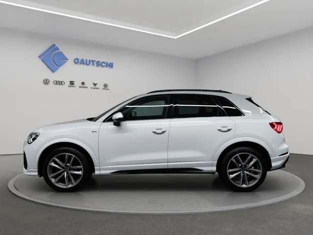 Audi Q3 35 TDI S line quattro S-tronic