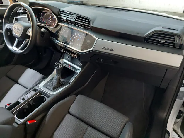Audi Q3 35 TDI S line quattro S-tronic