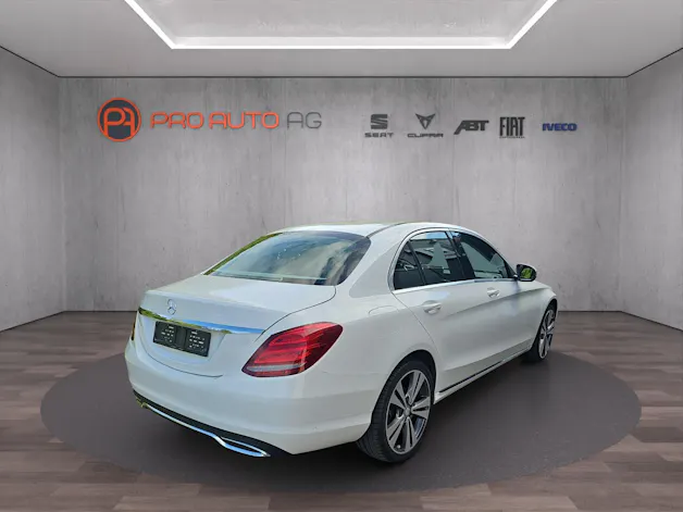 Mercedes-Benz C 250 BlueTEC Avantgarde 4Matic 9G-Tronic