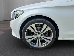 Mercedes-Benz C 250 BlueTEC Avantgarde 4Matic 9G-Tronic