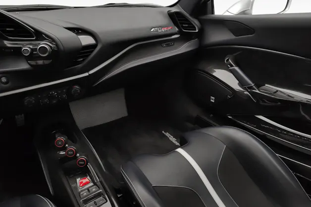 Ferrari 488 Pista Spider 3.9 V8