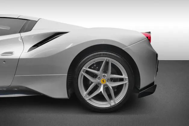 Ferrari 488 Pista Spider 3.9 V8