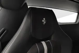 Ferrari 488 Pista Spider 3.9 V8