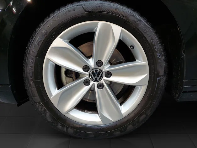 VW Passat Variant 2.0 TSI Business DSG