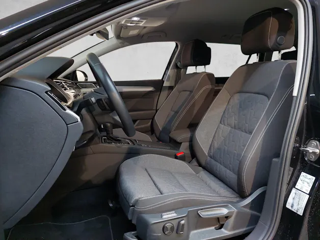 VW Passat Variant 2.0 TSI Business DSG
