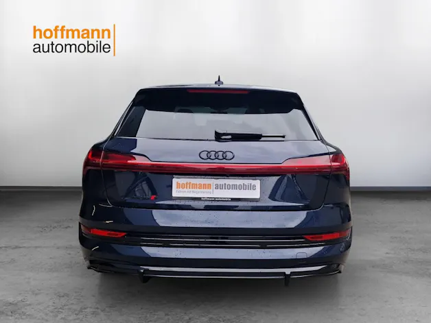 Audi e-tron S quattro