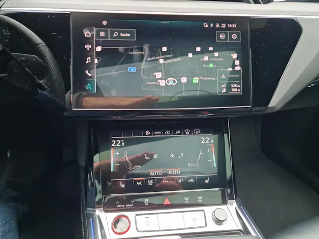 Audi e-tron S quattro