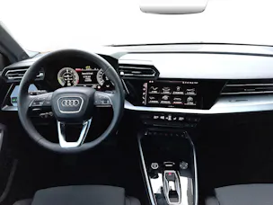 Audi A3 Sportback 40 TFSI e advanced Attraction S-tronic