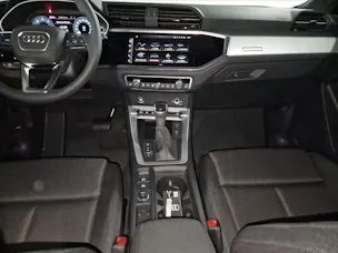 Audi Q3 40 TDI S line quattro S-tronic