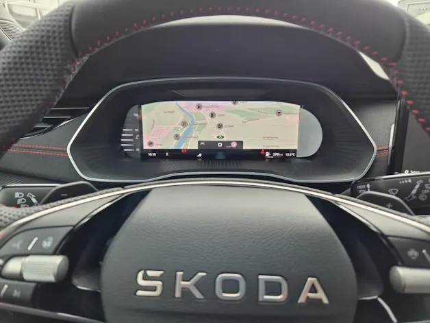 Škoda Octavia Combi 2.0 TSI DSG RS