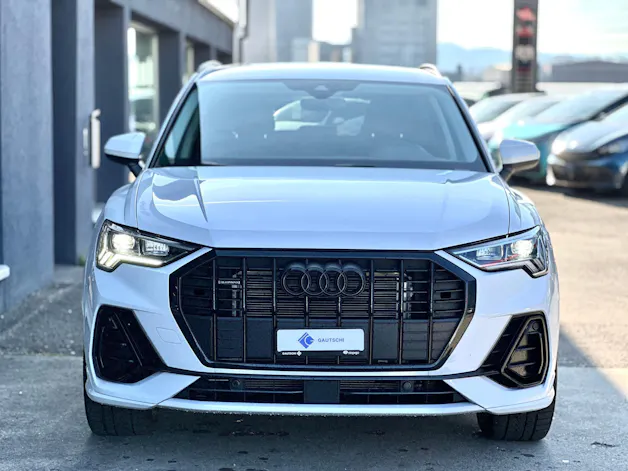 Audi Q3 35 TDI S line quattro S-tronic