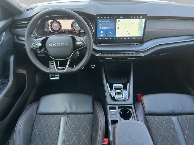Škoda Octavia Combi 2.0 TSI DSG RS