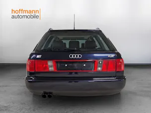 Audi S6 Avant quattro 4.2