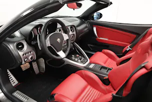 Alfa Romeo 8C Spider