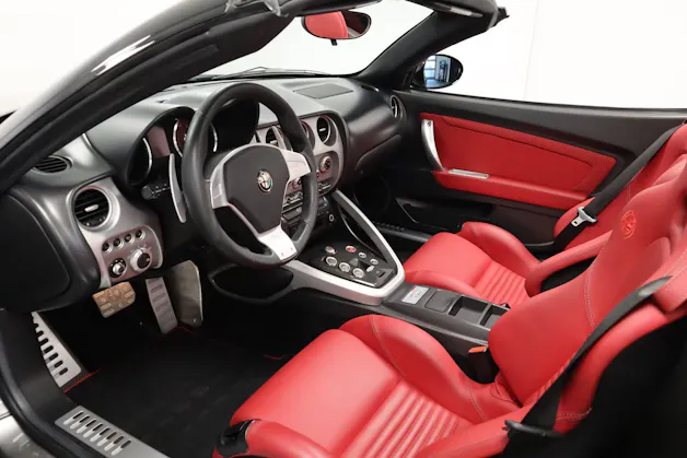Alfa Romeo 8C Spider