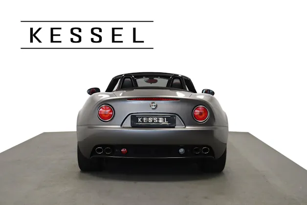 Alfa Romeo 8C Spider