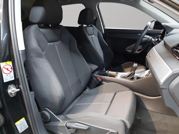 Audi Q3 35 TDI S line quattro S-tronic