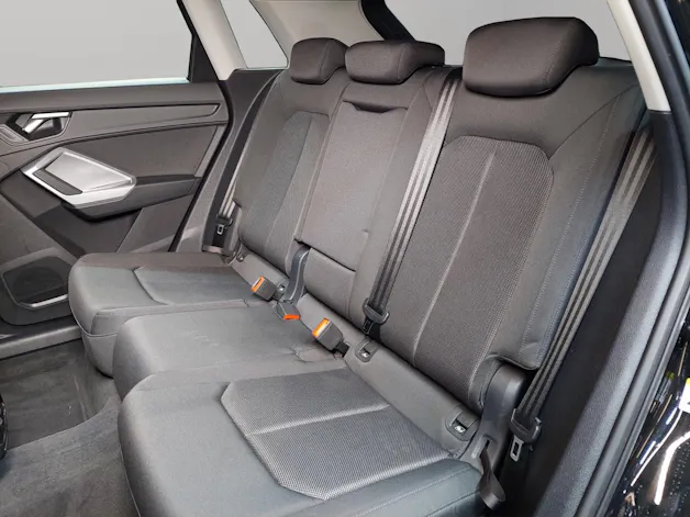 Audi Q3 35 TDI S line quattro S-tronic