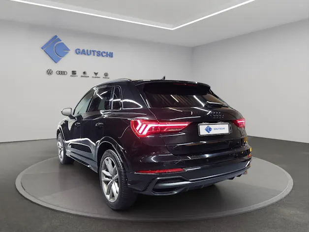 Audi Q3 35 TDI S line quattro S-tronic