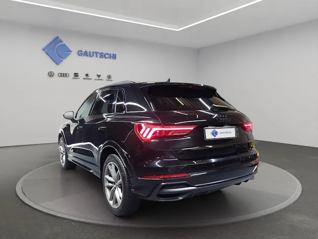 Audi Q3 35 TDI S line quattro S-tronic