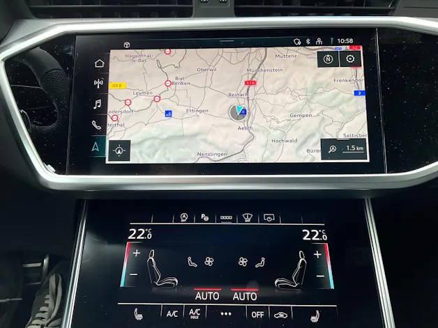 Audi A6 Avant 40 TDI Attraction S line quattro S-tronic