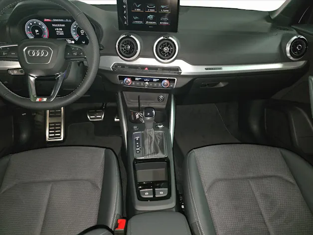 Audi Q2 40 TFSI S line Attraction quattro S-tronic