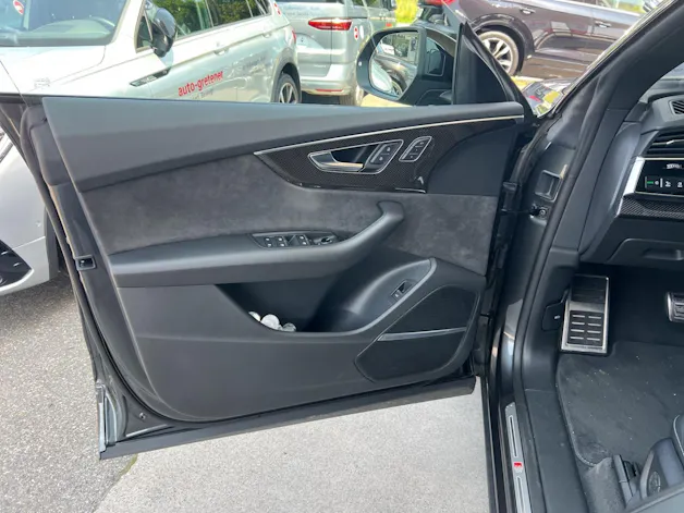Audi SQ8 50 TDI quattro tiptronic